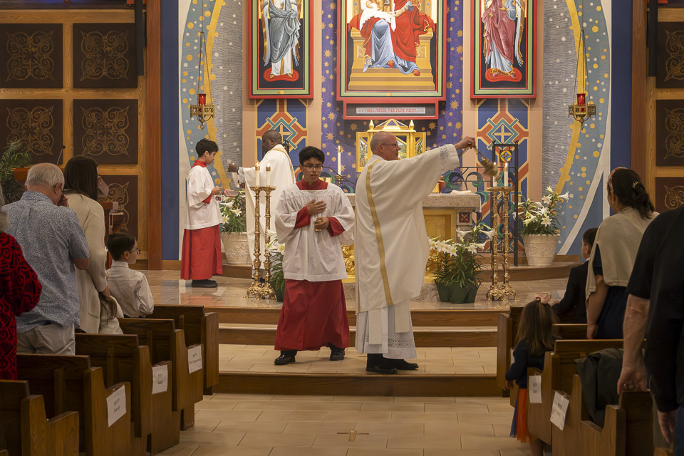 2026-First-Communion (35 of 150).jpg